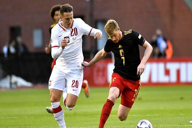 波兰击败芬兰,晋级前景蒙上阴影 波兰击败芬兰,晋级前景蒙上阴影