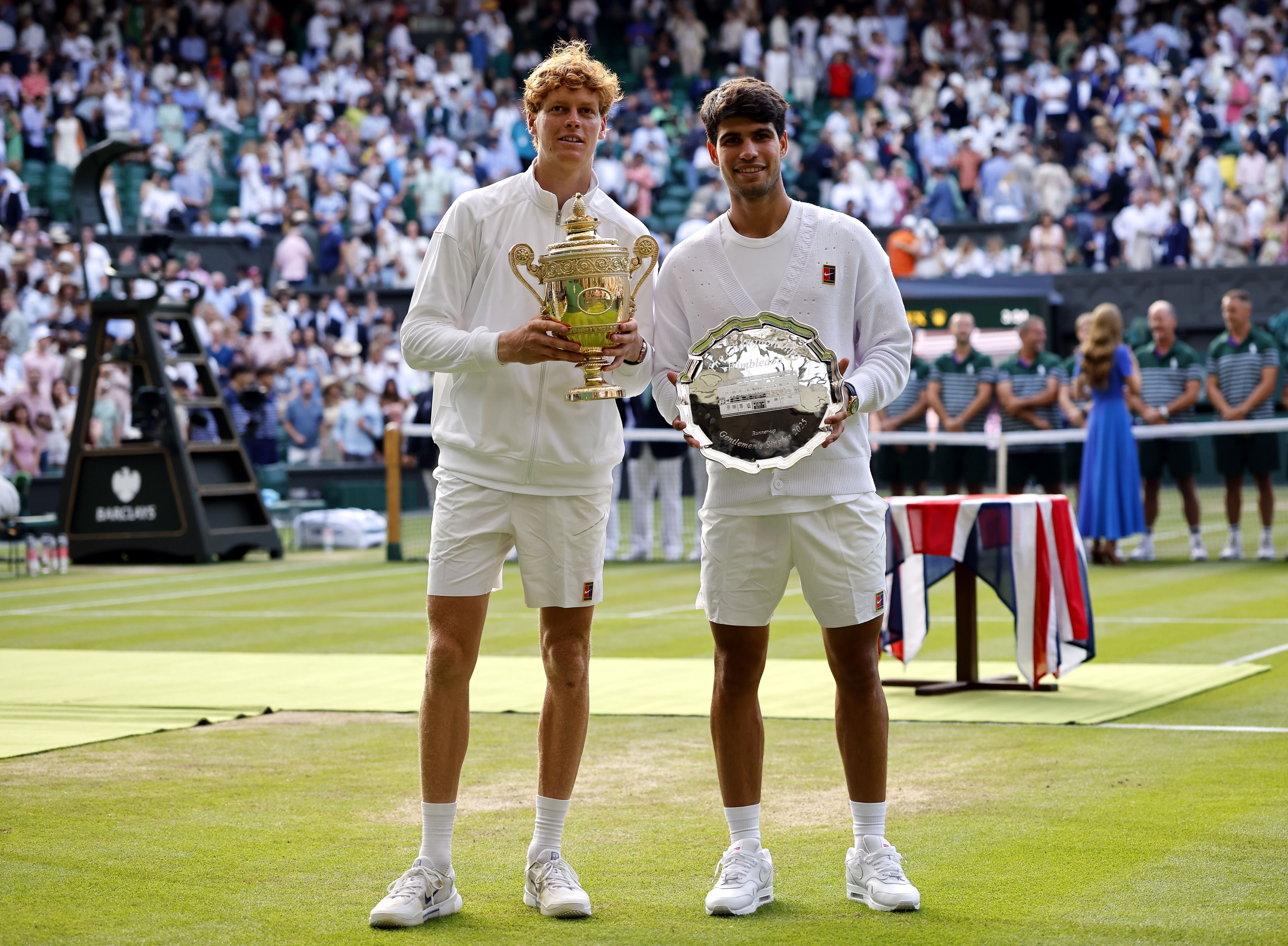 ATP总决赛翻盘温网，辛纳带队取胜