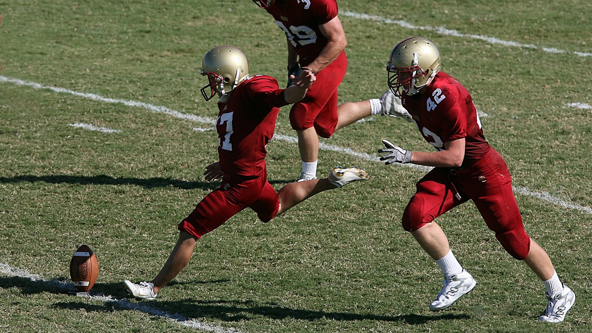 铁蹄下的逆袭,乔治关键一击,公牛强压骑士