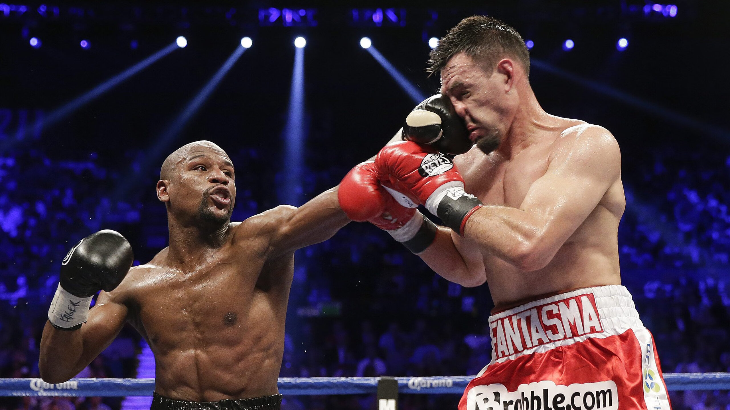 桑巴之舞与格子军魂，当内马尔点燃赛场，哥伦比亚如何完胜克罗地亚